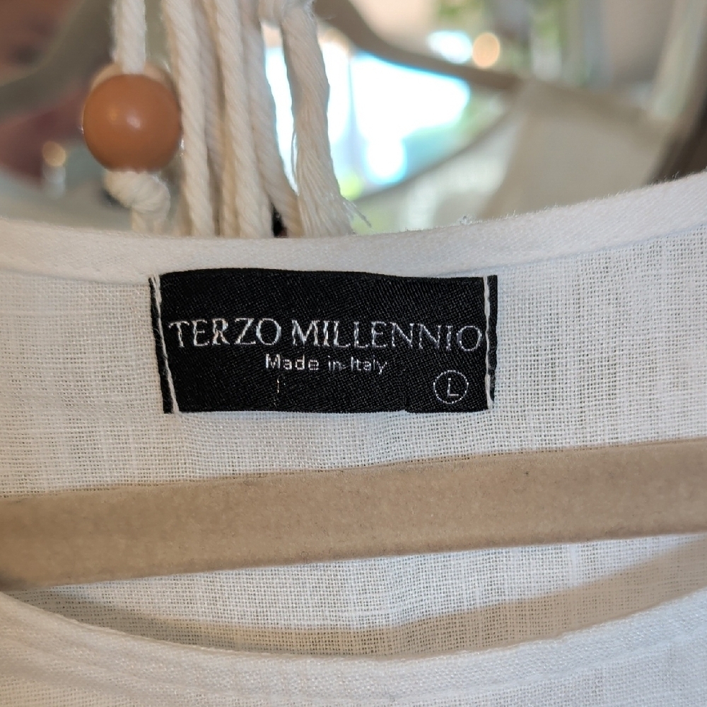 Made In Italy White Linen Blouse Crochet Trim Hi Lo Hem Cottagecore Peasant - Picture 4 of 9